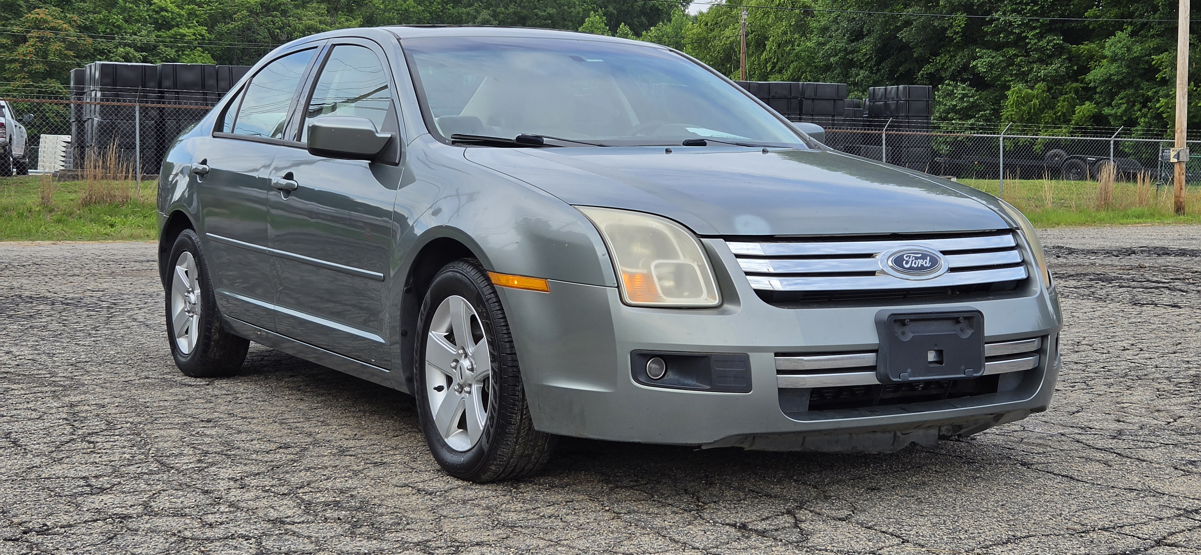 2006 Ford Fusion photo 3