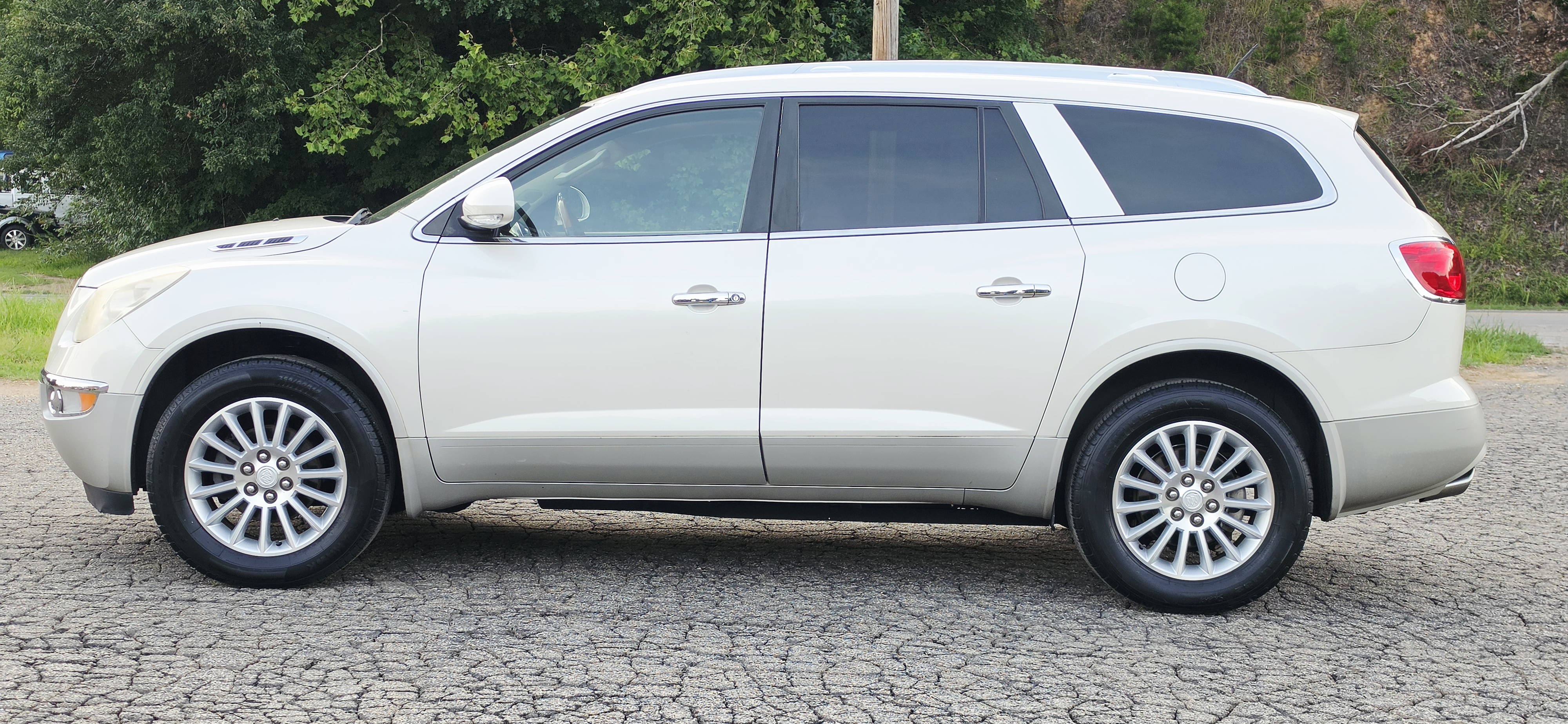 2012 Buick Enclave photo 7