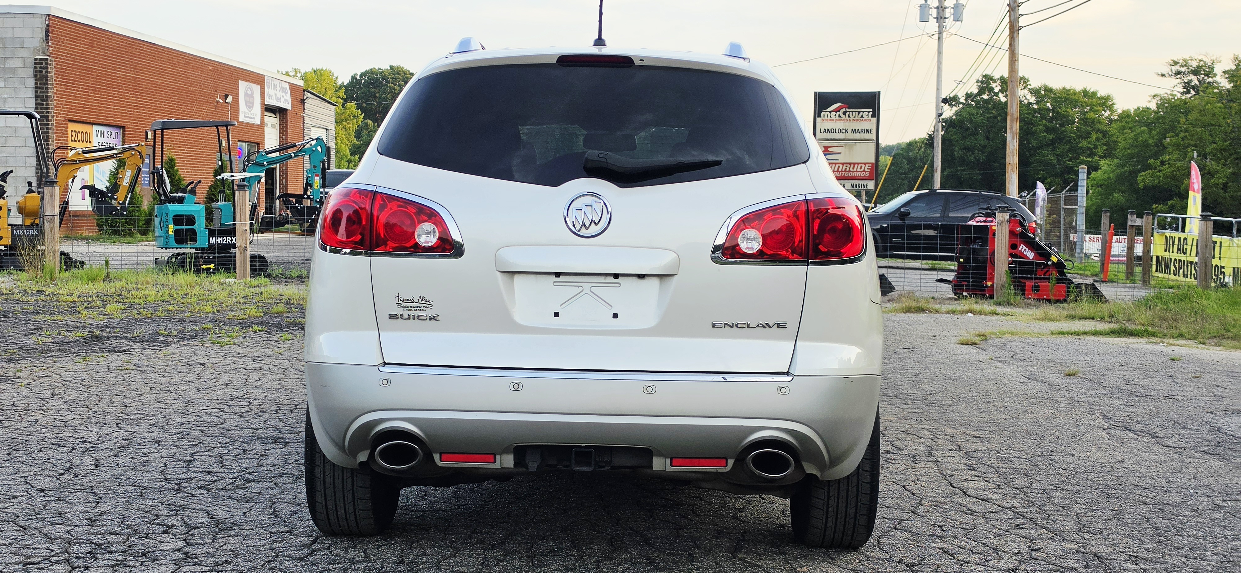 2012 Buick Enclave photo 5