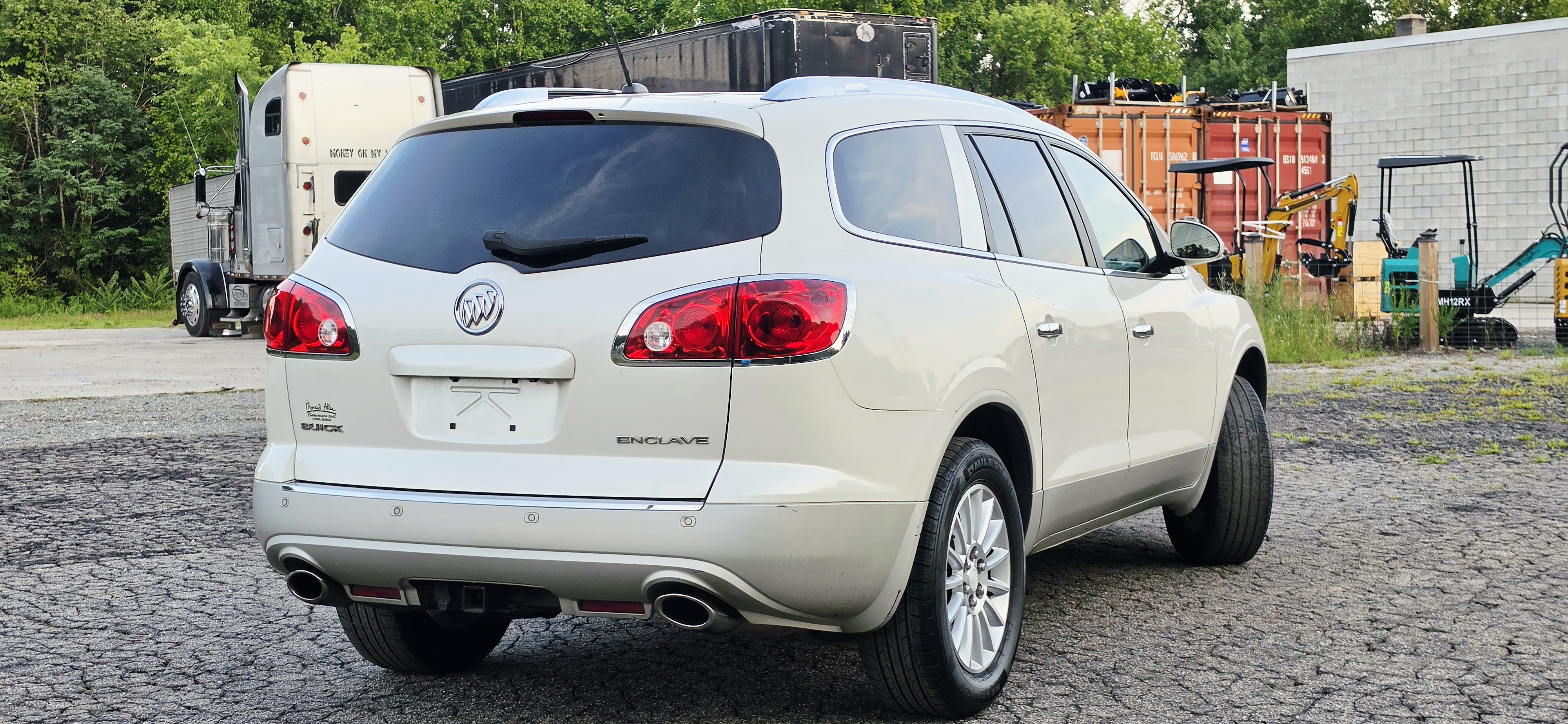 2012 Buick Enclave photo 21