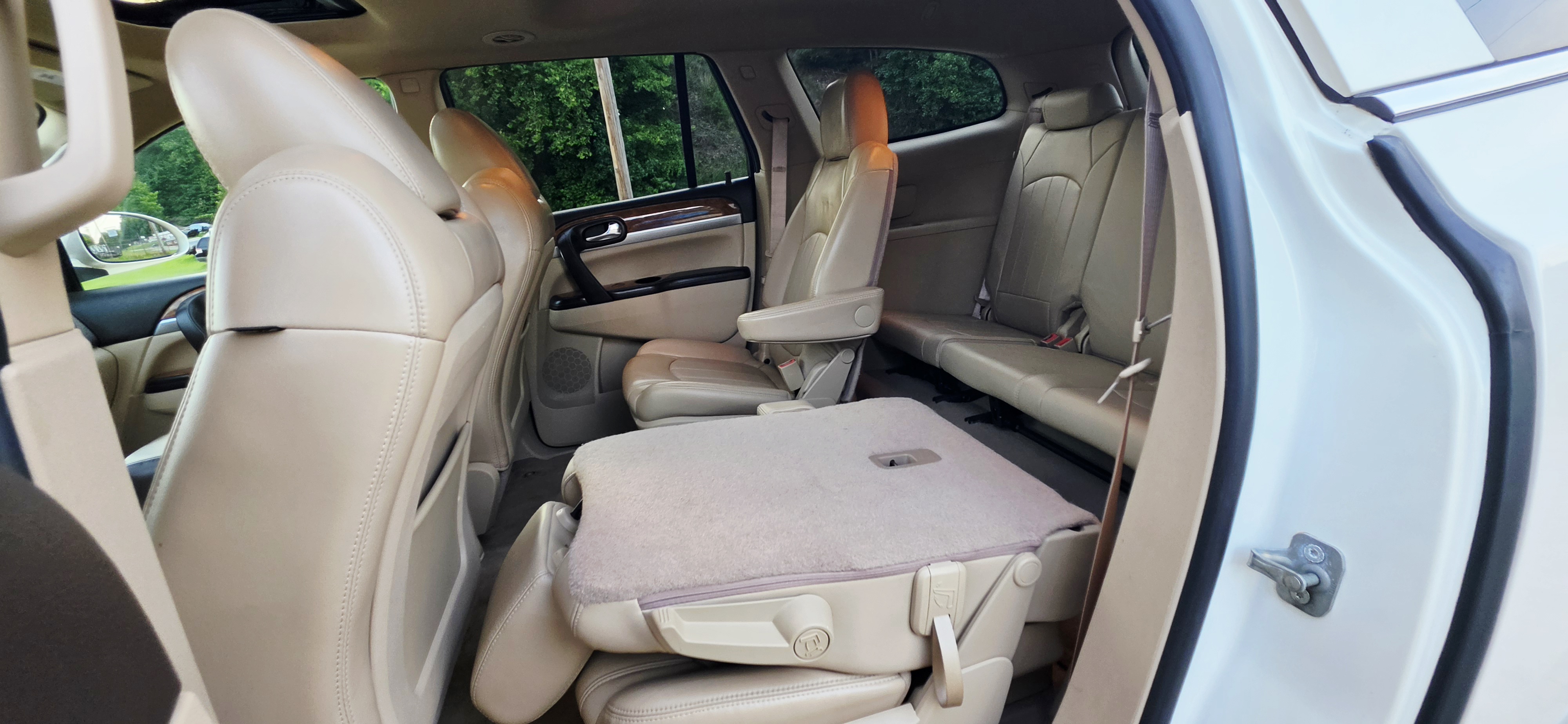 2012 Buick Enclave photo 14