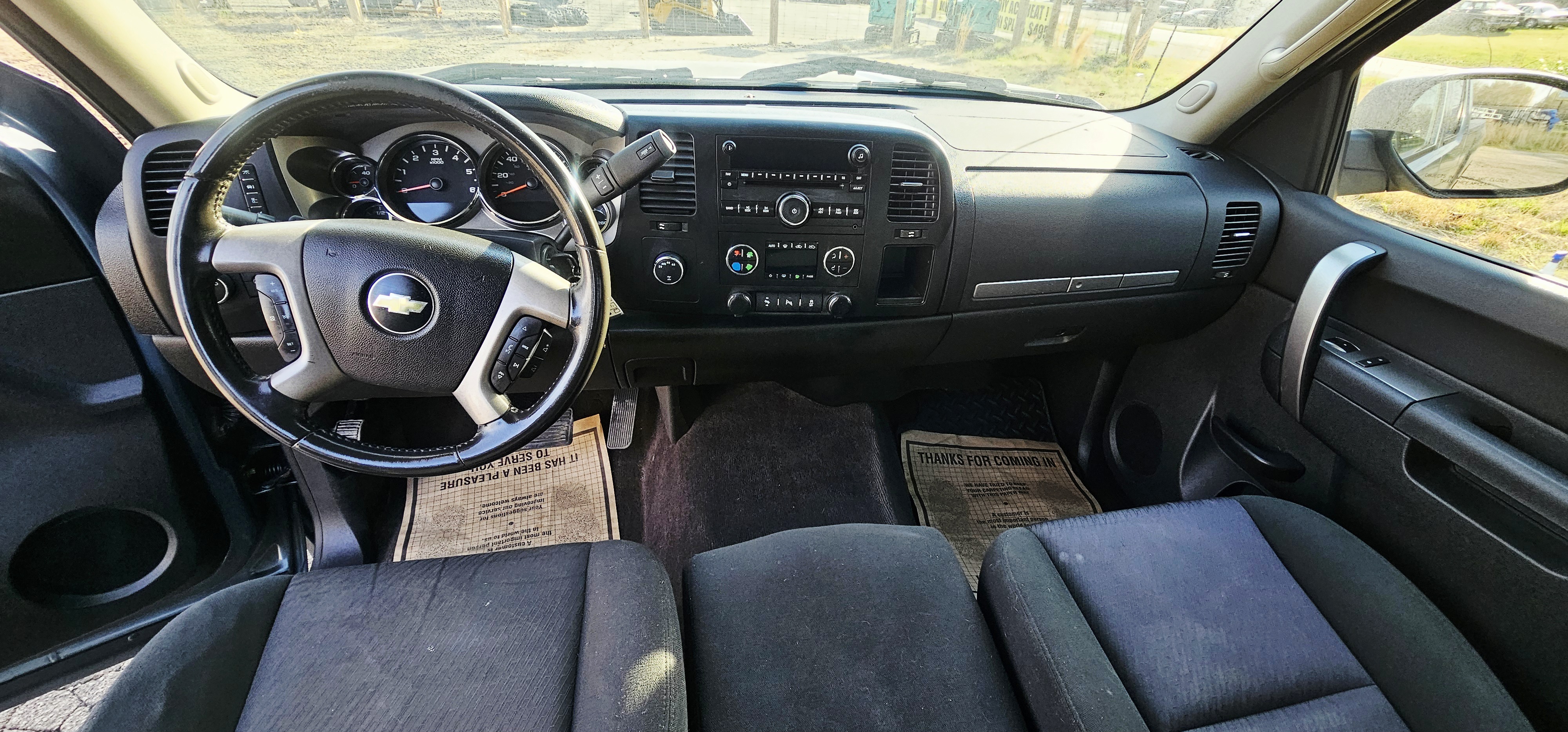 2011 Chevrolet Silverado 1500 LT - Photo 12
