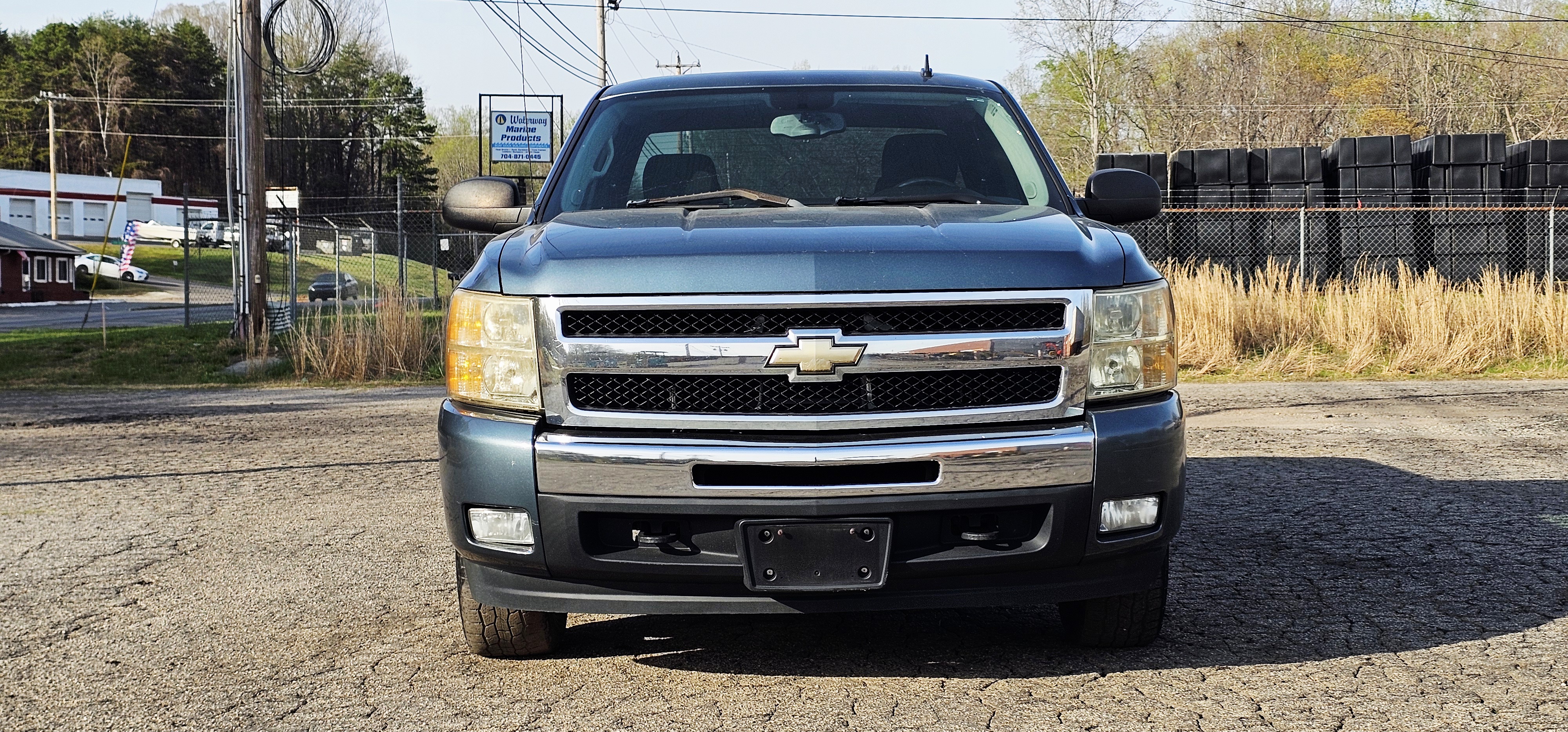 2011 Chevrolet Silverado 1500 LT - Photo 2