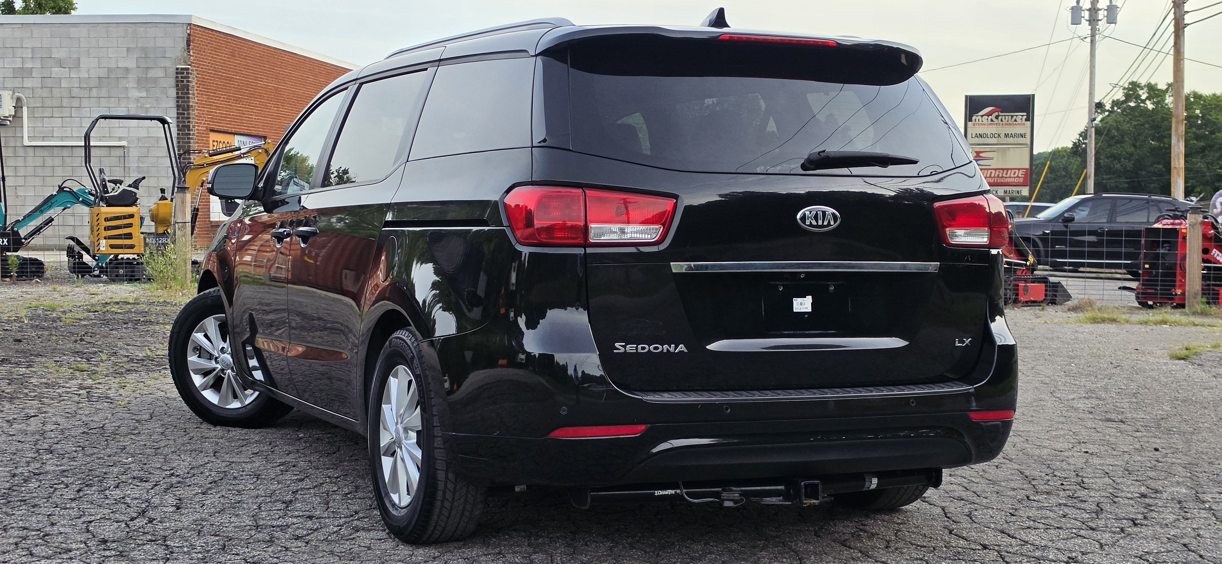 2016 Kia Sedona photo 18