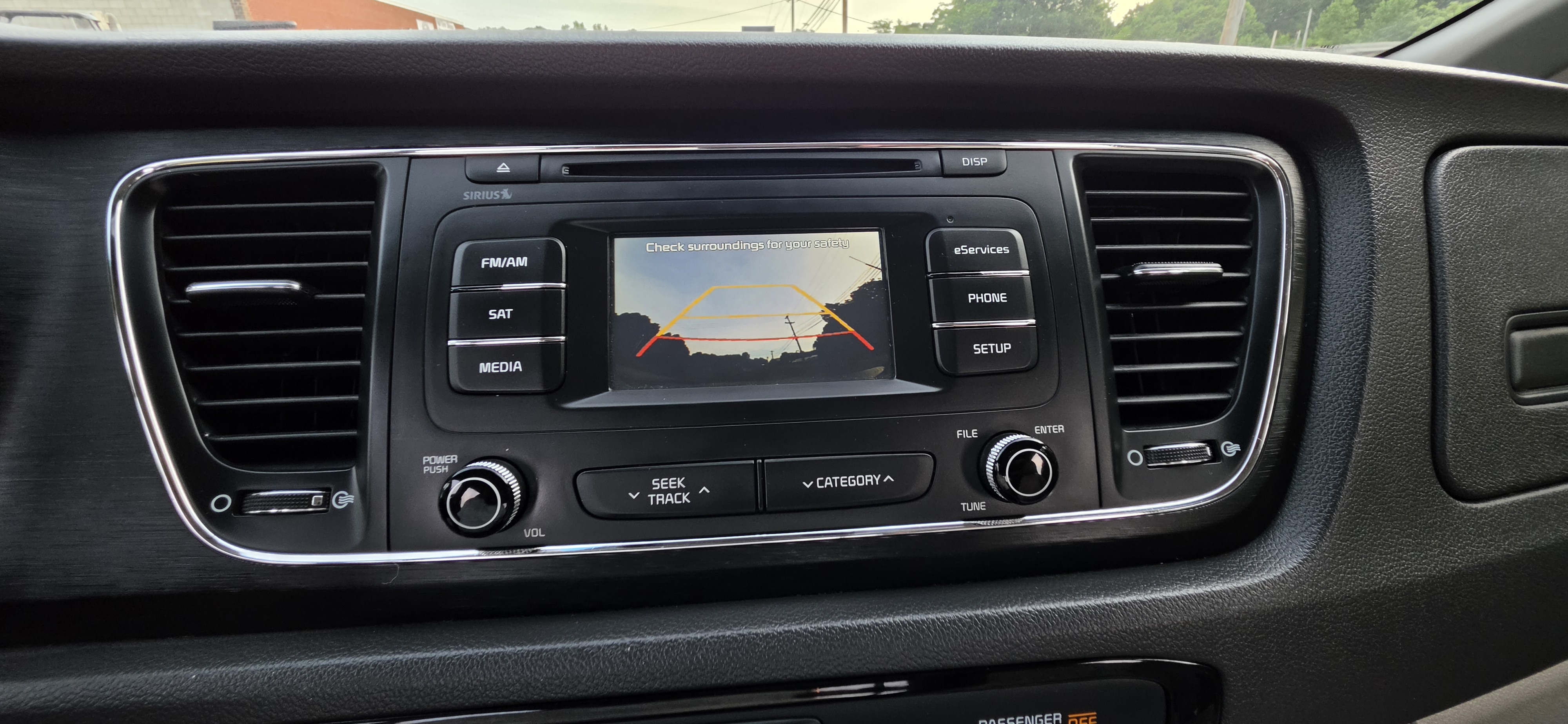2016 Kia Sedona photo 15