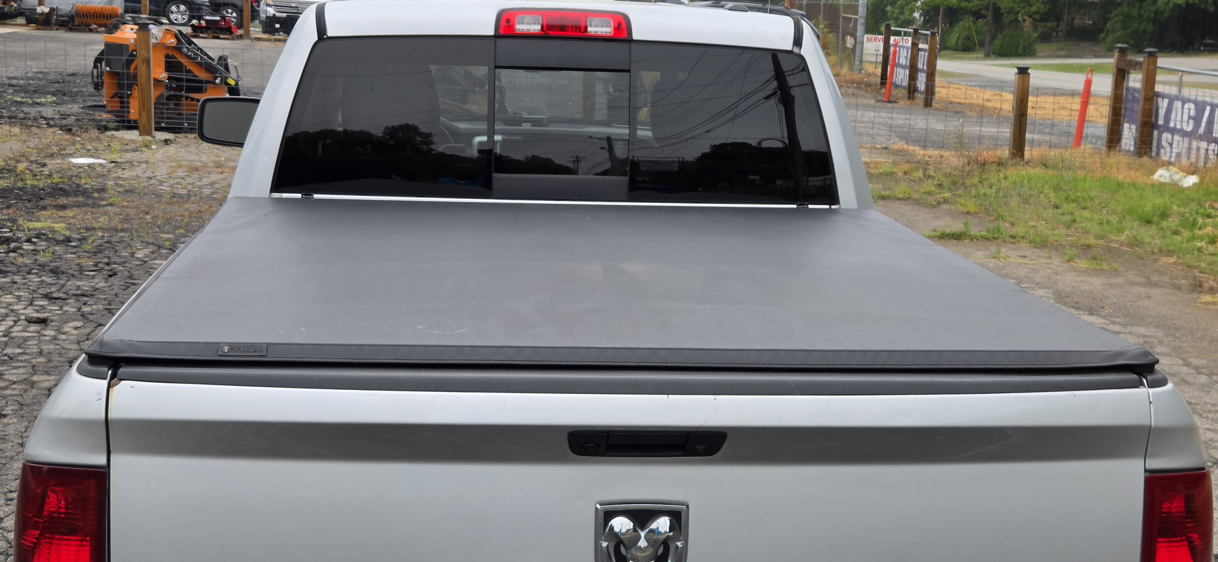 2012 Ram 1500 photo 8