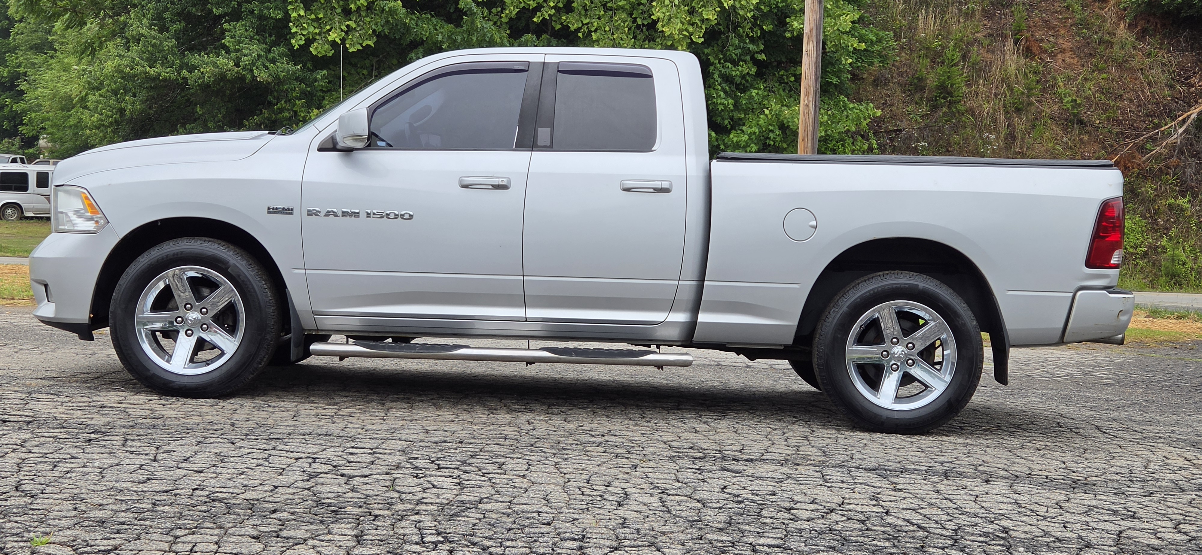 2012 Ram 1500 photo 9
