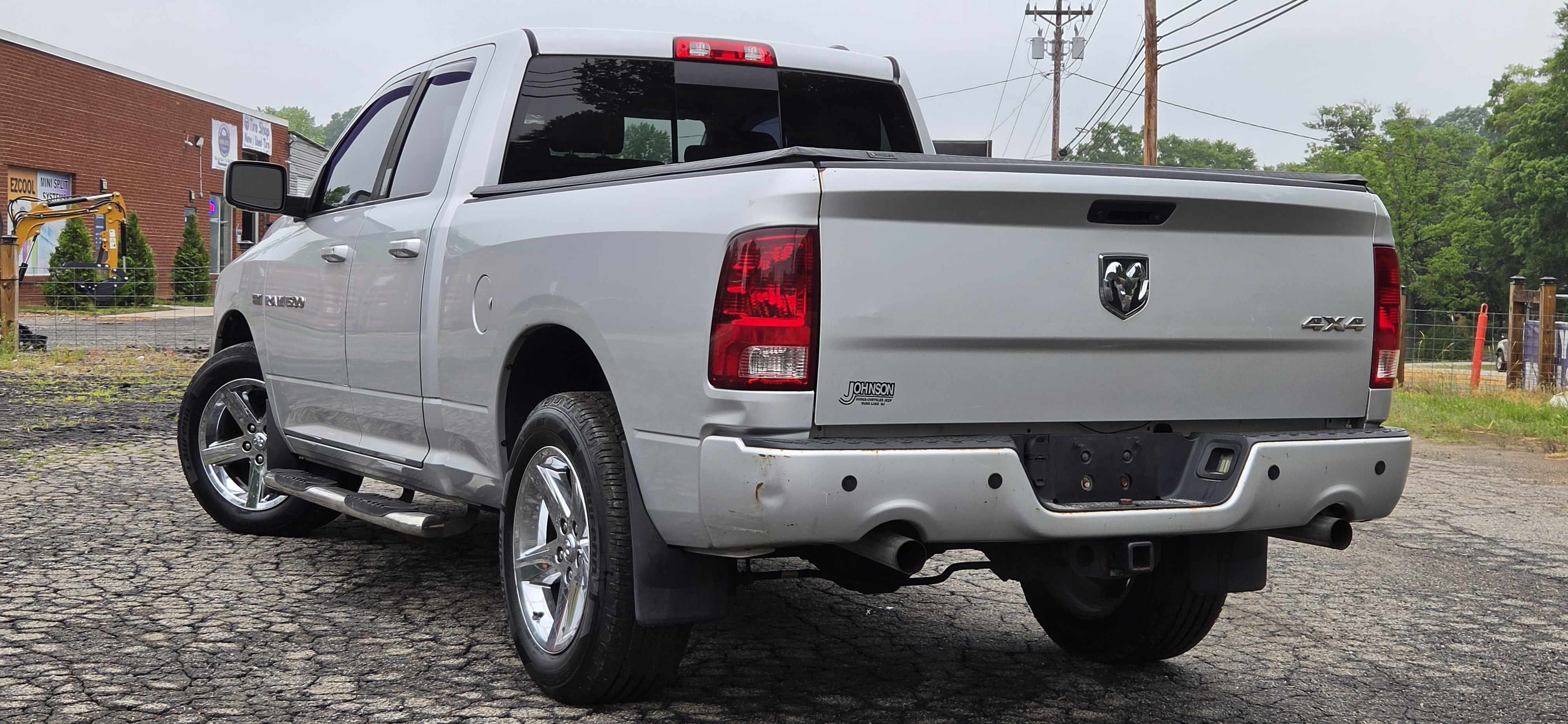 2012 Ram 1500 photo 16