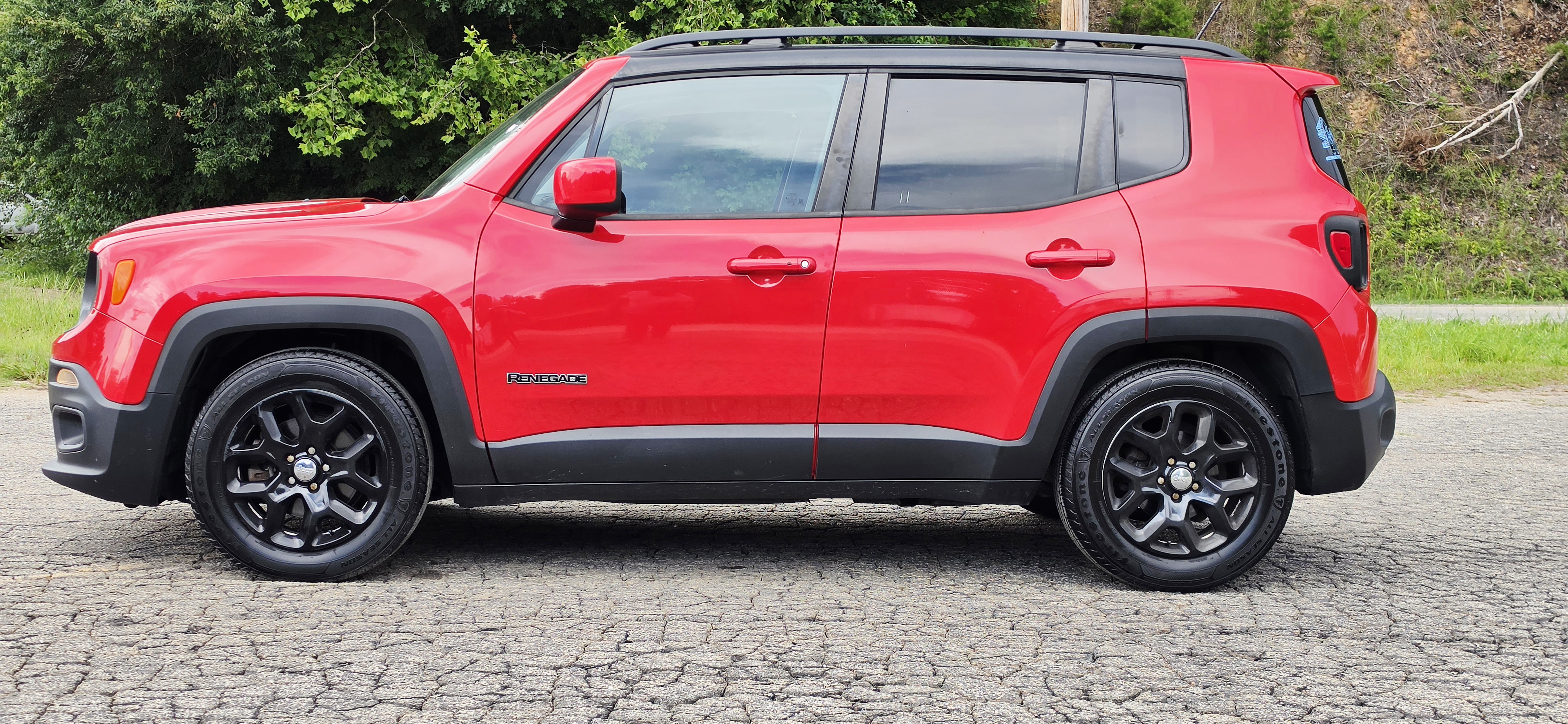 2016 Jeep Renegade photo 7