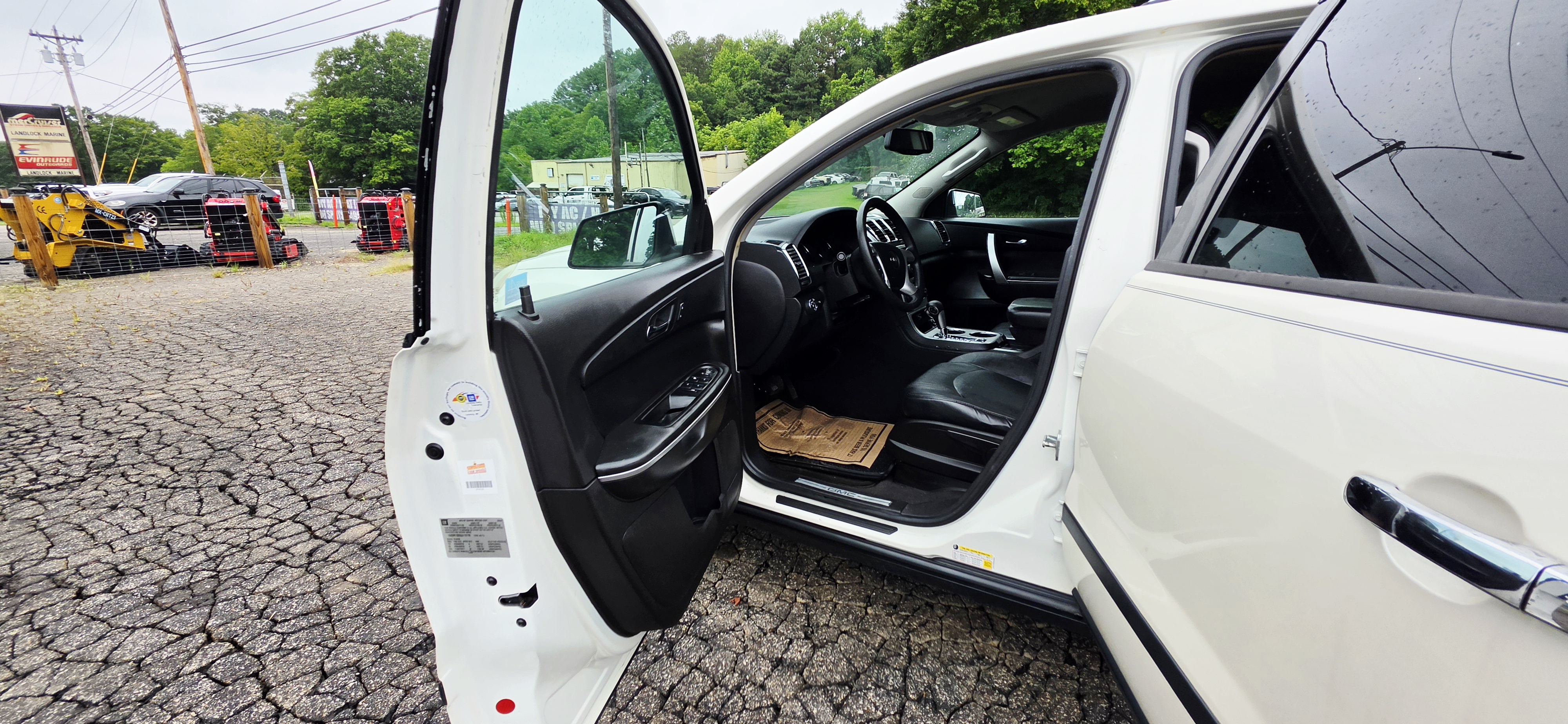 2009 GMC Acadia photo 9