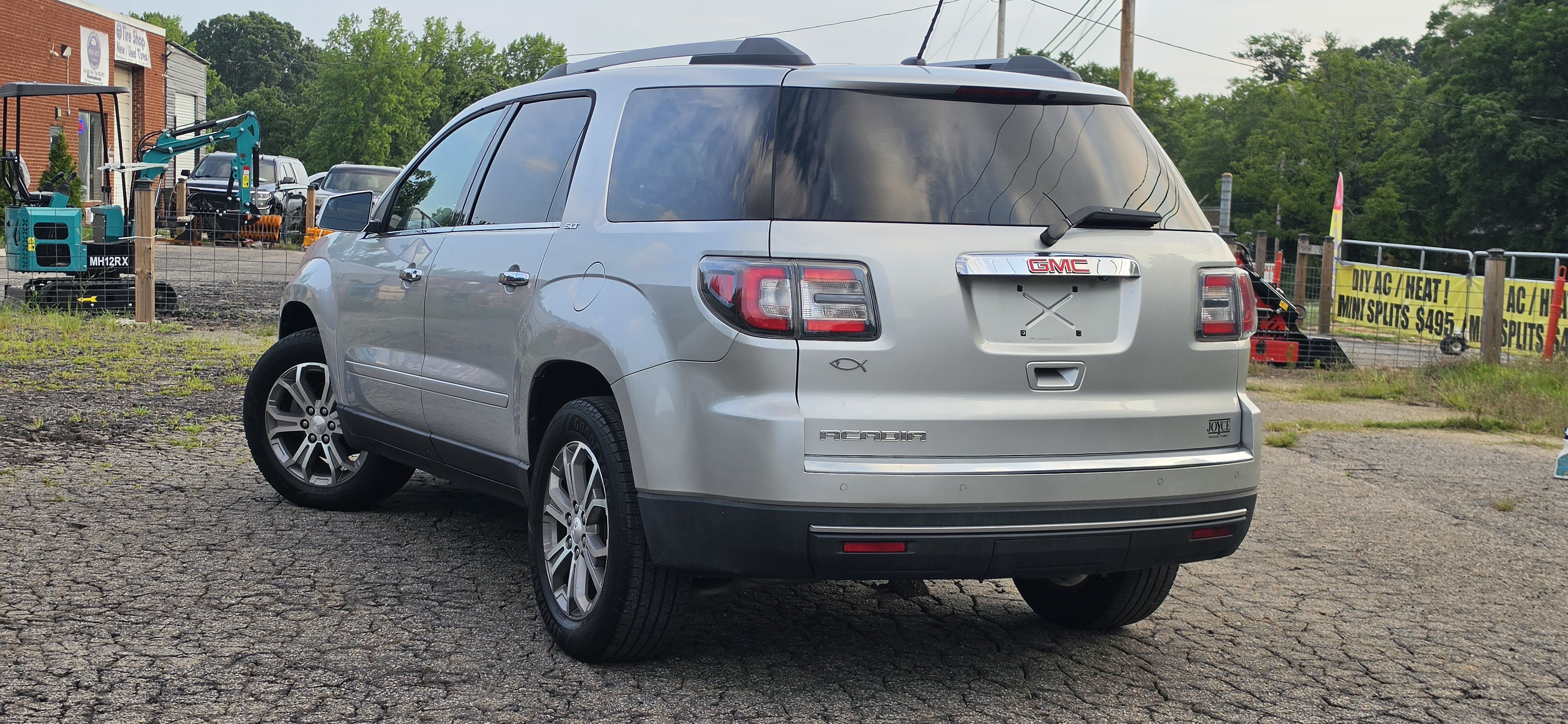 2014 GMC Acadia photo 23