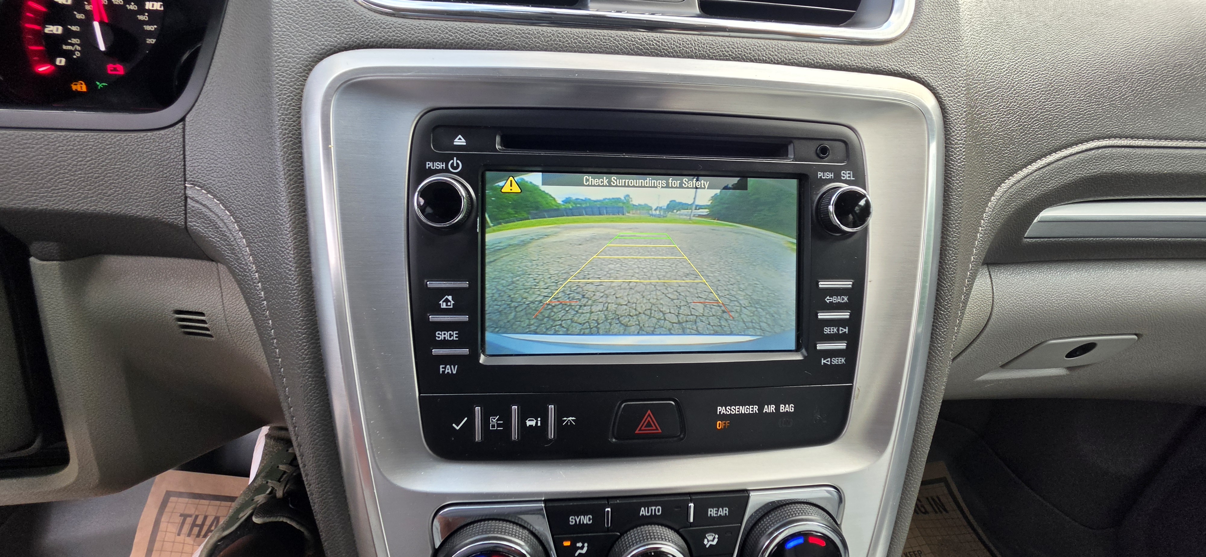 2014 GMC Acadia photo 18